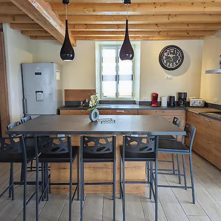 Charentais Avec Piscine, Terrasse, Et Peche - Confort Moderne Et Charme Rural - Fr-1-653-87