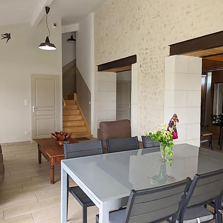 Charentais Avec Piscine, Terrasse, Et Peche - Confort Moderne Et Charme Rural - Fr-1-653-87 בית נופש *