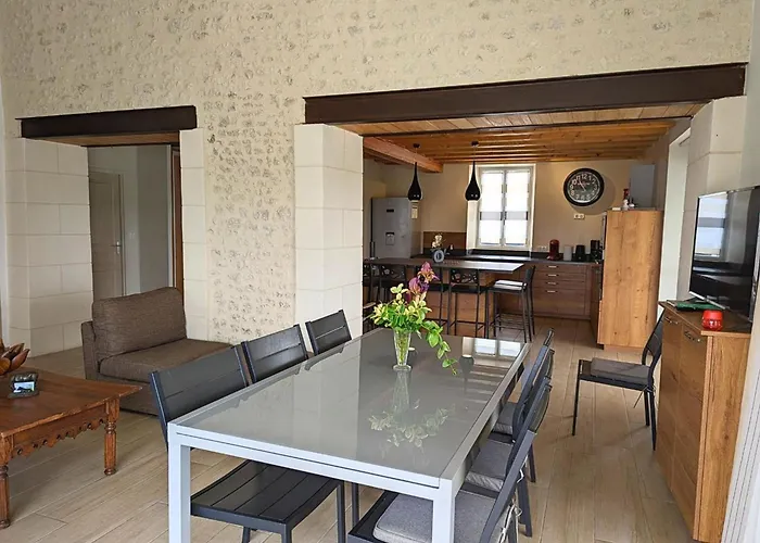 Charentais Avec Piscine, Terrasse, Et Peche - Confort Moderne Et Charme Rural - Fr-1-653-87 Casa vacanze *